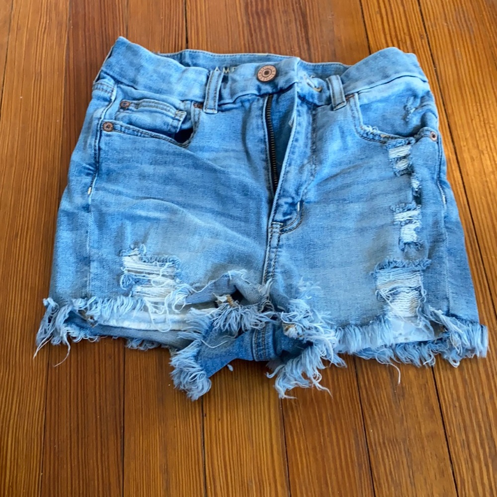 American Eagle curvy high rise stretch shorts